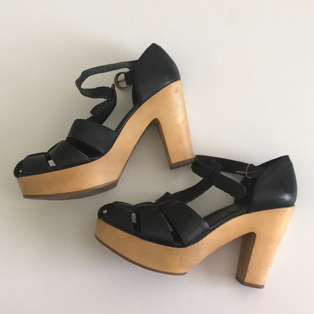 Black Wooden Heel Sandal Pumps | Size 8